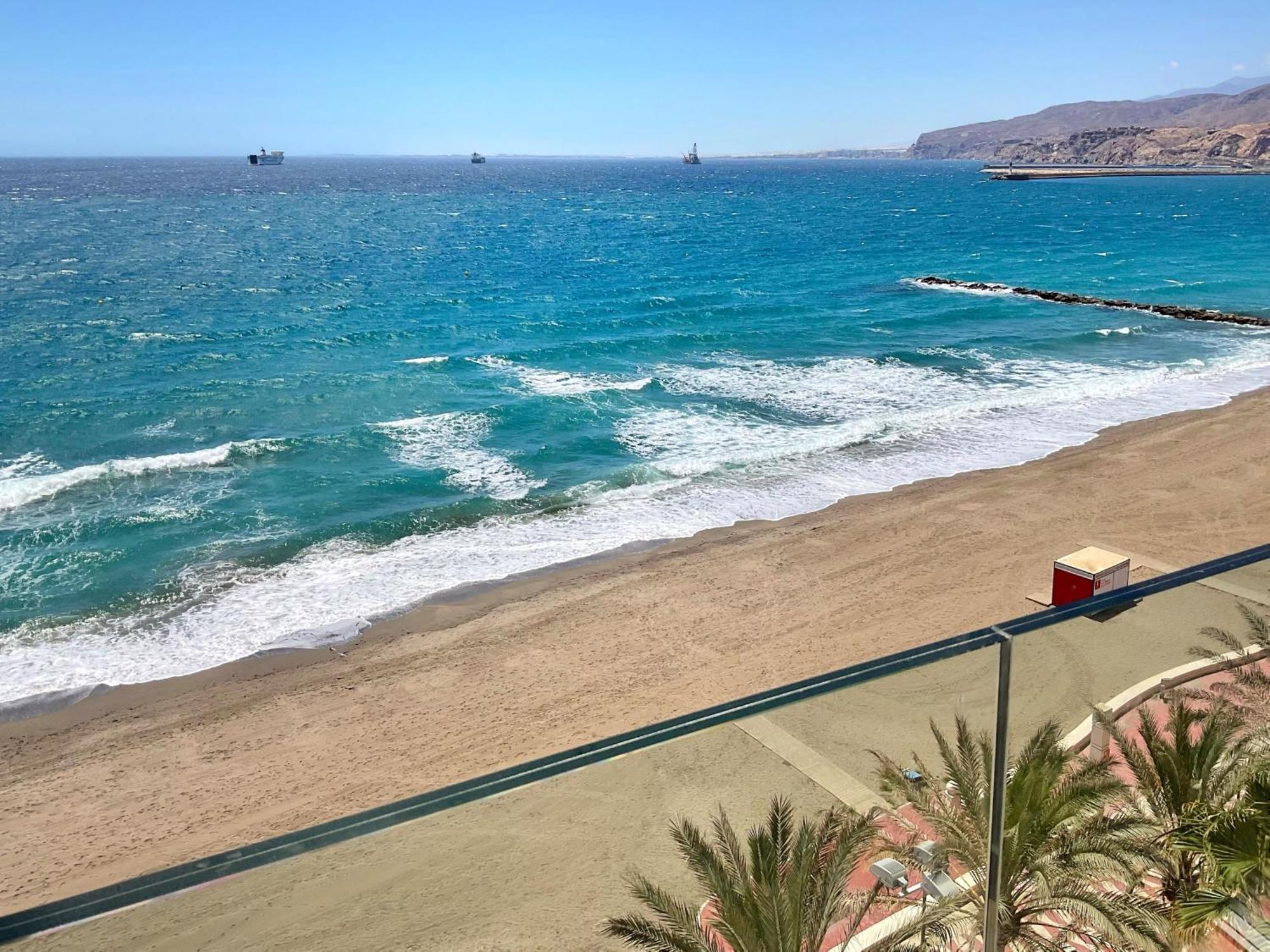 Ks Costa Zapillo 7C1 - Kaleria Suites Almeria Bagian luar foto