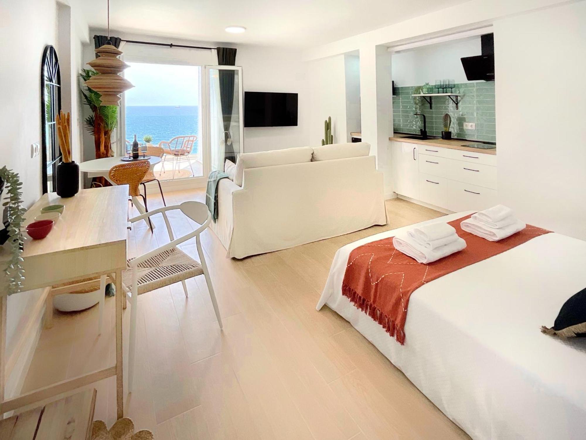 Ks Costa Zapillo 7C1 - Kaleria Suites Almeria Bagian luar foto